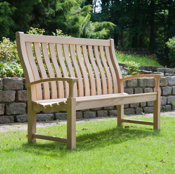 Long-lasting benches from Somerlap