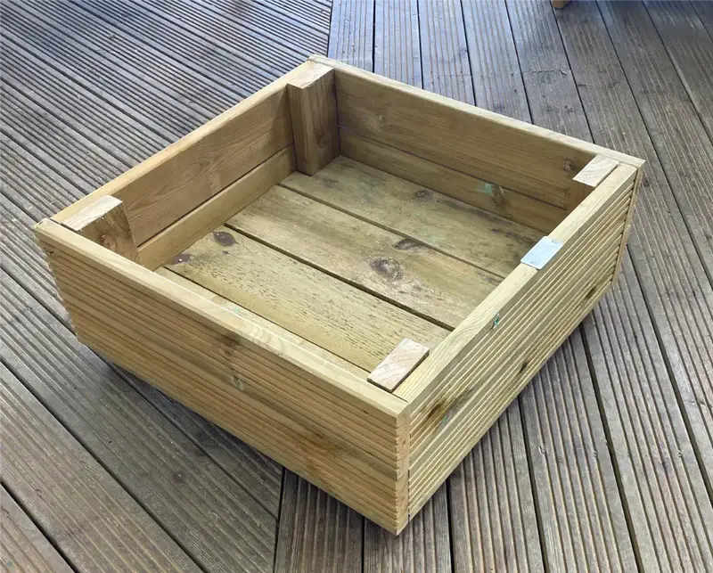 Square wooden decking planter