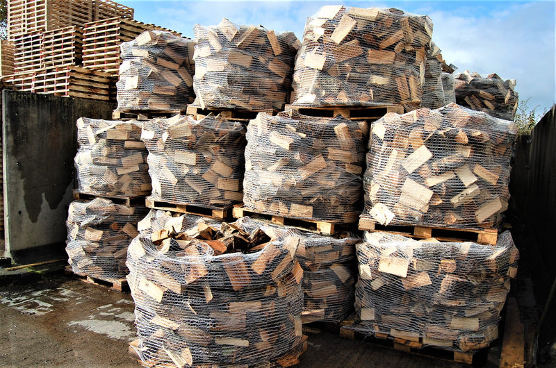 Unseasoned Hardwood Logs  - 2 dumpy (min order)