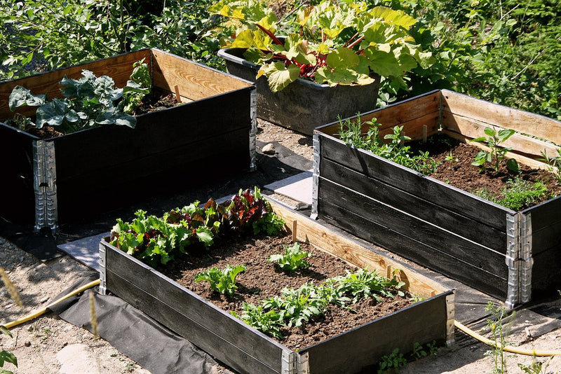 Pallet Collar Raised Bed - collapse and stack planter