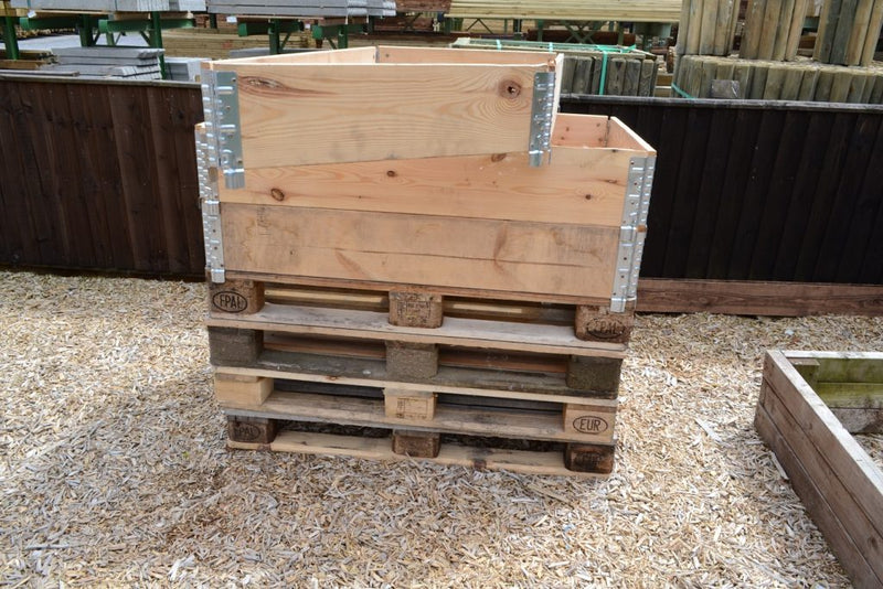 Pallet Collar Raised Garden Bed - Collapse and Stack Planter
